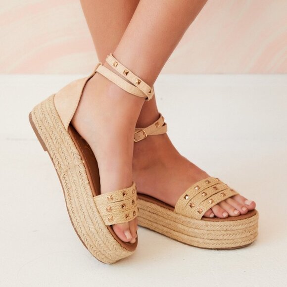 BELOVED ROCKSTUD STRAP ESPADRILLES WEDGE HEELS GREY Size 7 - Picture 2 of 3